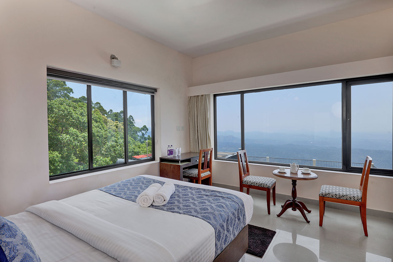 Suite Room with Mountain View